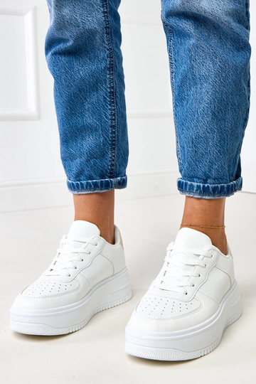 Baskets blanches avec...
