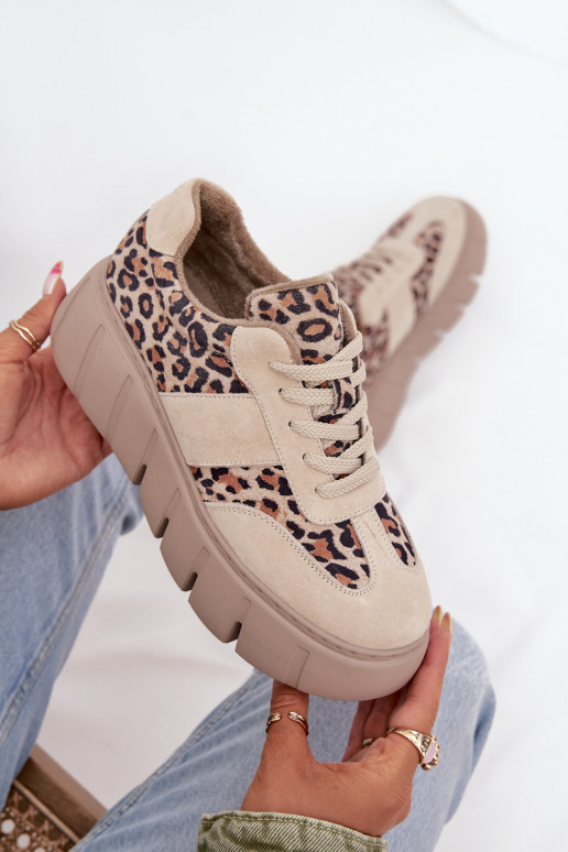 en daim réchauffer Chaussures modèle baskets Féminin avec une plateforme Vinceza 66841 avec des motifs en fourrure de léopard be