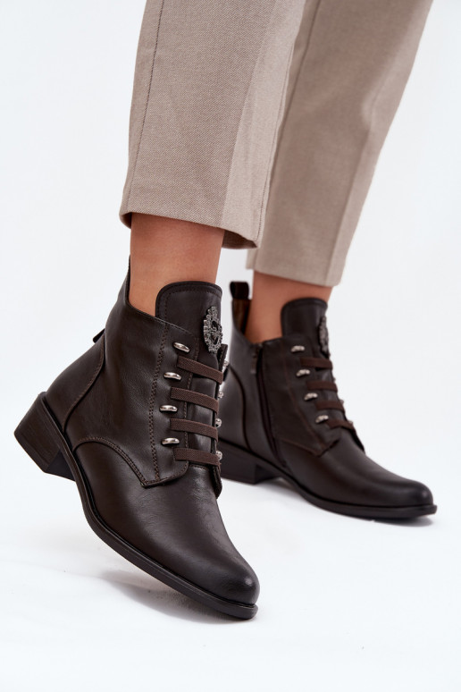 Faible Bottes réchauffer Au Château avec des ornements marron Nevalia