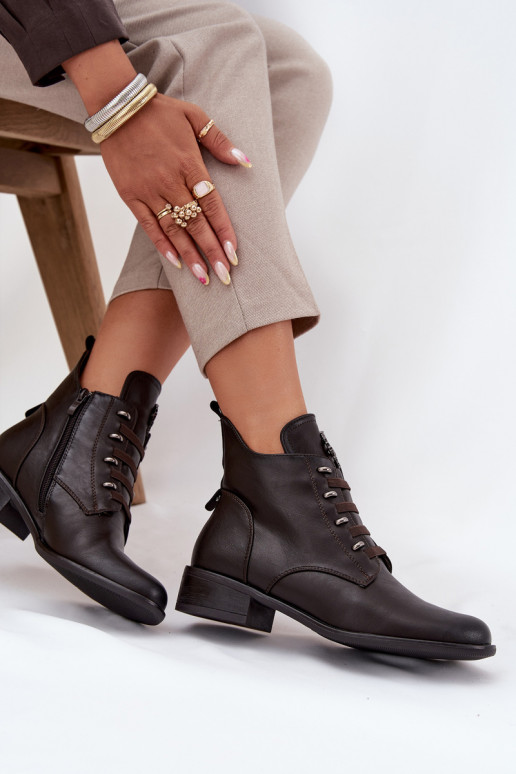 Faible Bottes réchauffer Au Château avec des ornements marron Nevalia