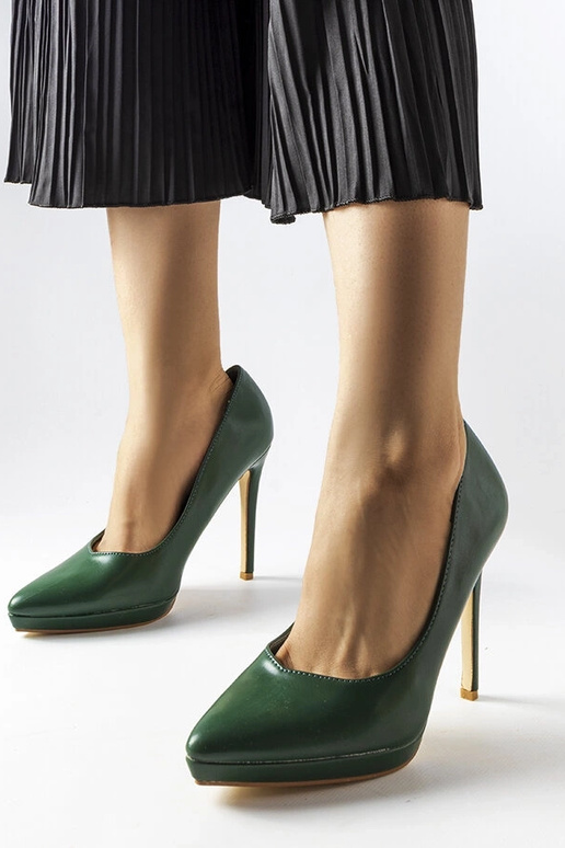 Escarpins classiques couleur vert... Escarpins classiques couleur vert...