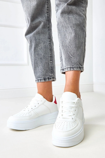 Baskets blanches avec...