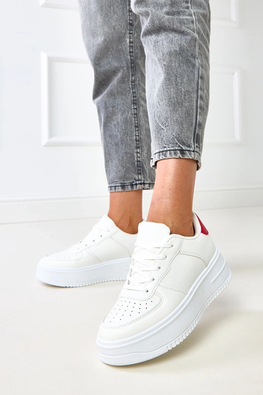 Baskets blanches avec plateforme et...