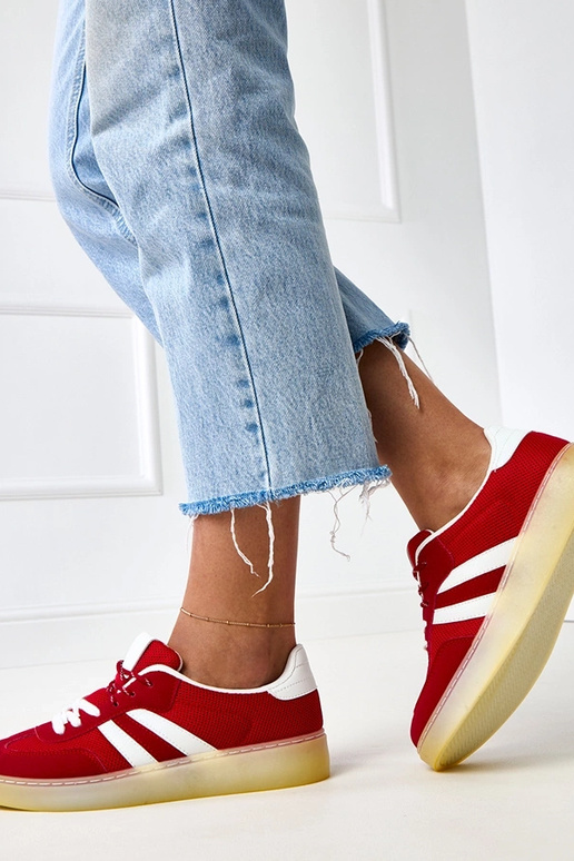 Baskets en mesh rouges avec insert... Baskets en mesh rouges avec insert...