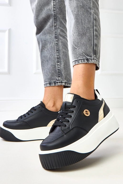 Baskets noires à plateforme avec... Baskets noires à plateforme avec...