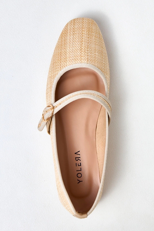 Ballerines tressées couleur sable... Ballerines tressées couleur sable...