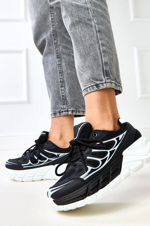 Baskets noires à semelle épaisse, Souza Baskets noires à semelle épaisse, Souza