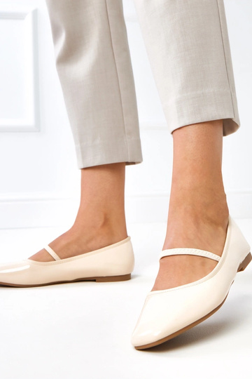 Ballerines beige verni avec élastiques Lantos