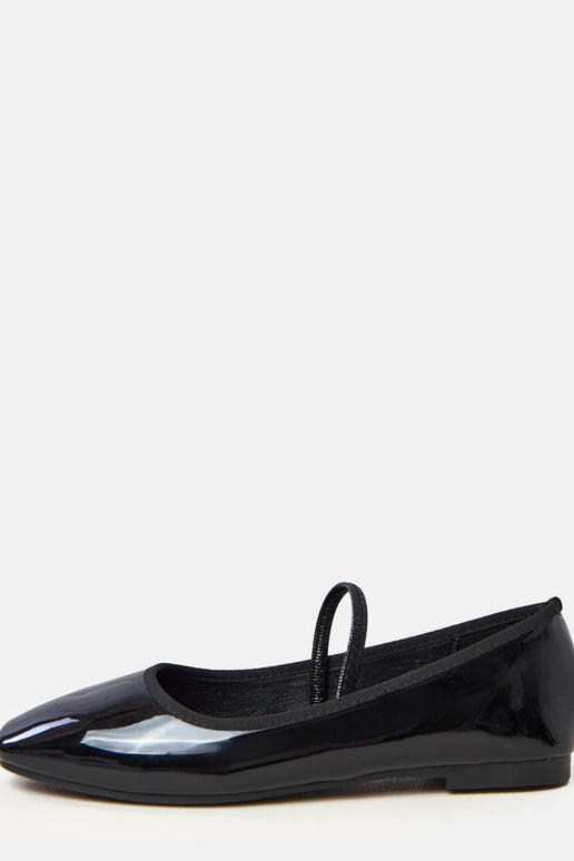 Ballerines noires verni avec... Ballerines noires verni avec...