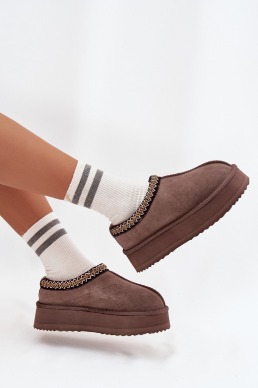 Faible en daim Bottes de neige FémininHaftem avec une plateforme Vinceza 97960 marron