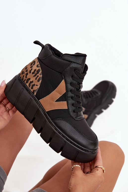 Peau Bottes pour femmes avec une plateforme réchauffer Vinceza 66838 couleur noire Peau Bottes pour femmes avec une plateforme réchauffer Vinceza 66838 couleur noire