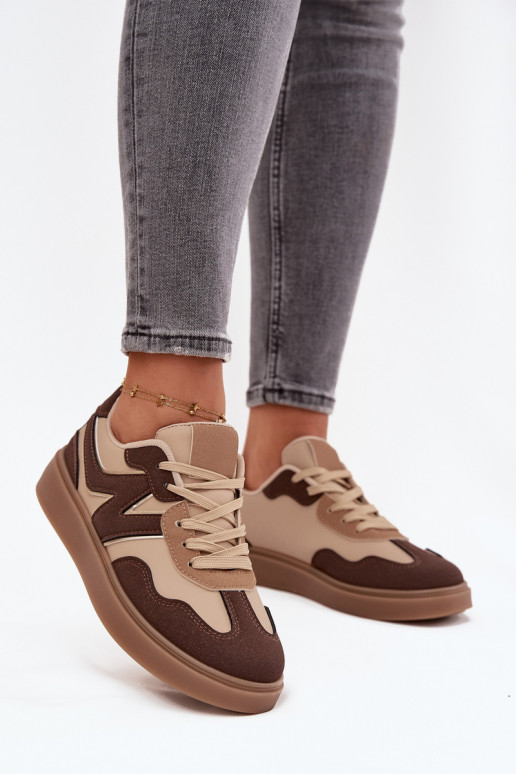 Chaussures modèle baskets Le bas des femmes Eko Peau marron Givelle