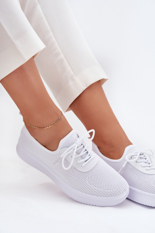Un modèle convaincant baskets avec une plateforme Féminin couleur blanche Kalyra  Un modèle convaincant baskets avec une plateforme Féminin couleur blanche Kalyra