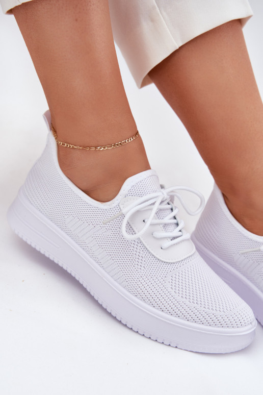 Un modèle convaincant baskets avec une plateforme Féminin couleur blanche Kalyra  Un modèle convaincant baskets avec une plateforme Féminin couleur blanche Kalyra