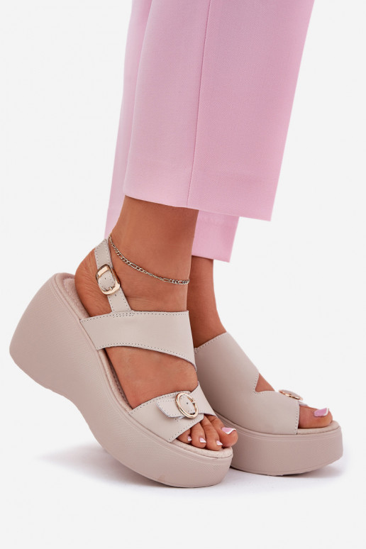 Sandales pour femmes Féminin Sur un coin et plateforme S.Barski LR51-540 beige Sandales pour femmes Féminin Sur un coin et plateforme S.Barski LR51-540 beige