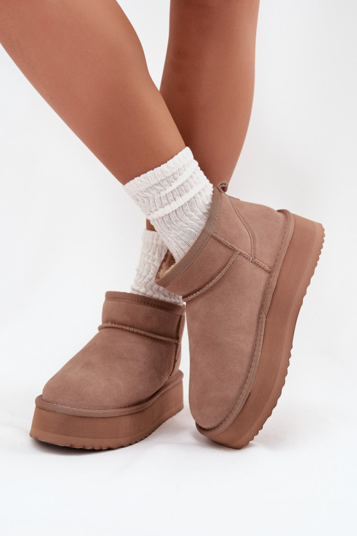 en daim Bottes de neige Féminin avec une plateforme Vinceza 97962 beige en daim Bottes de neige Féminin avec une plateforme Vinceza 97962 beige
