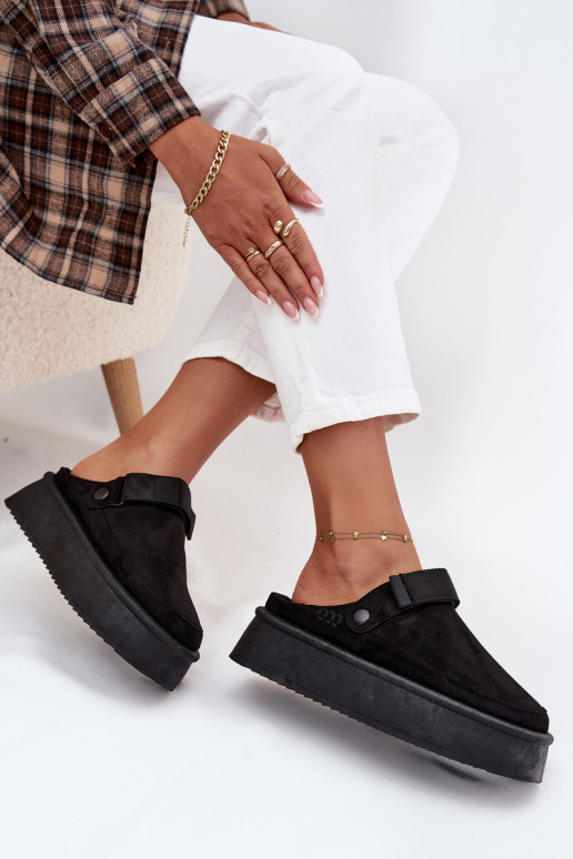 Bottes de neige Féminin avec une plateformeavec fermoir adhésifem couleur noire Jorielle Bottes de neige Féminin avec une plateformeavec fermoir adhésifem couleur noire Jorielle