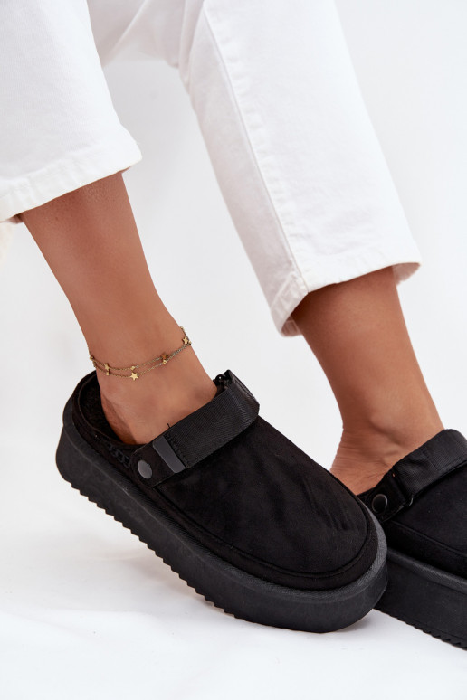 Bottes de neige Féminin avec une plateformeavec fermoir adhésifem couleur noire Jorielle Bottes de neige Féminin avec une plateformeavec fermoir adhésifem couleur noire Jorielle