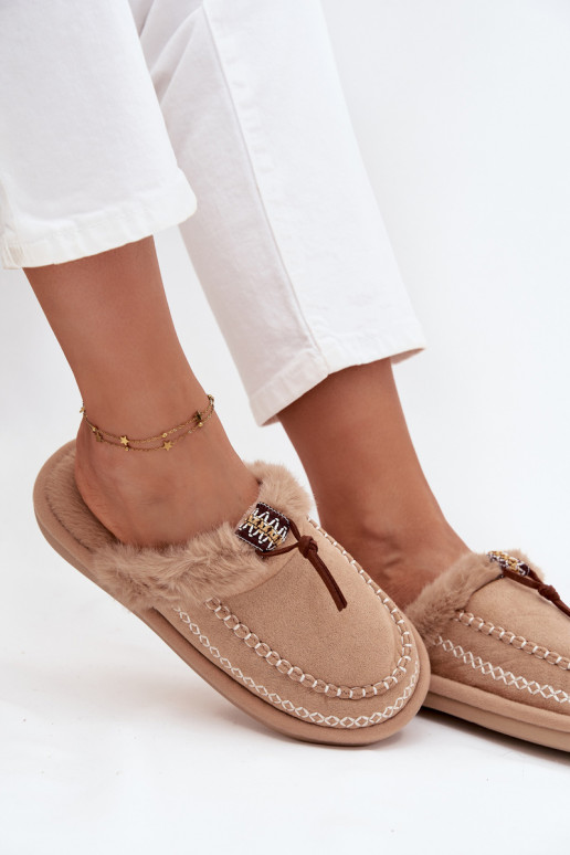 Chaussons Féminin avec un manteau de fourrure I Haftem beige Perivelle