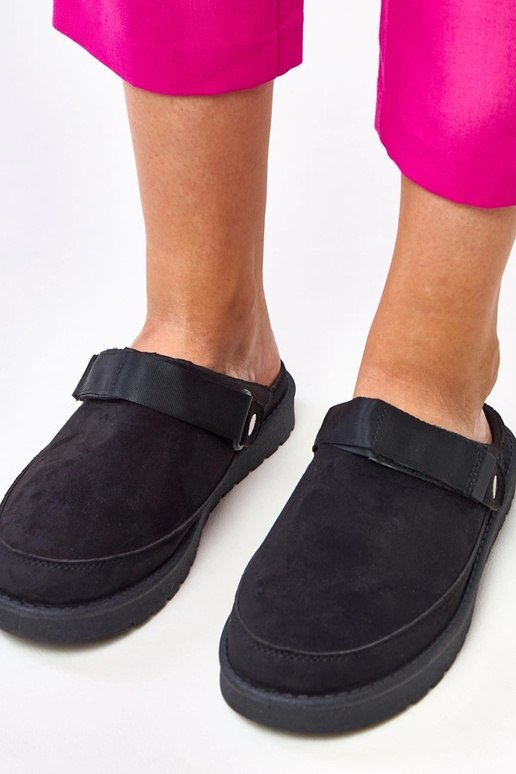 Mules noires avec velcro Miluska Mules noires avec velcro Miluska