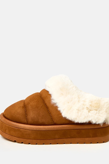 Bottes de neige courtes marron isolées en fourrure Almeida