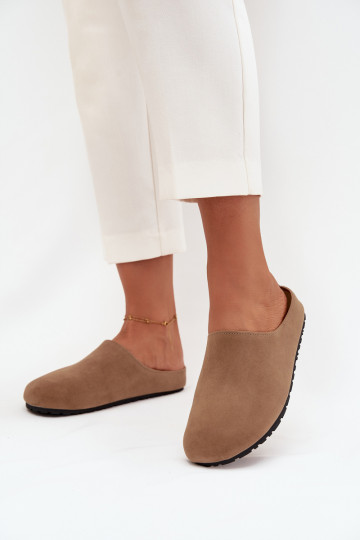 Chaussons Sabots Féminin avec une plateforme beige Sylviane