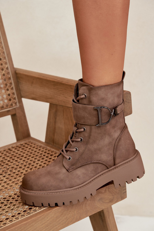 Bottines de travail Fémininréchauffer avec des talons décorés beige Ulivine Bottines de travail Fémininréchauffer avec des talons décorés beige Ulivine