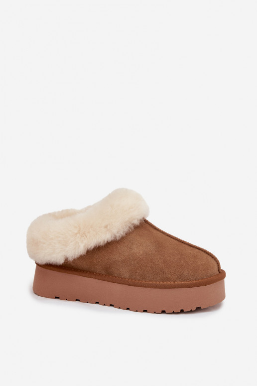 Peau en daim Bottes de neige Féminin avec un manteau de fourrure marron Mivelle