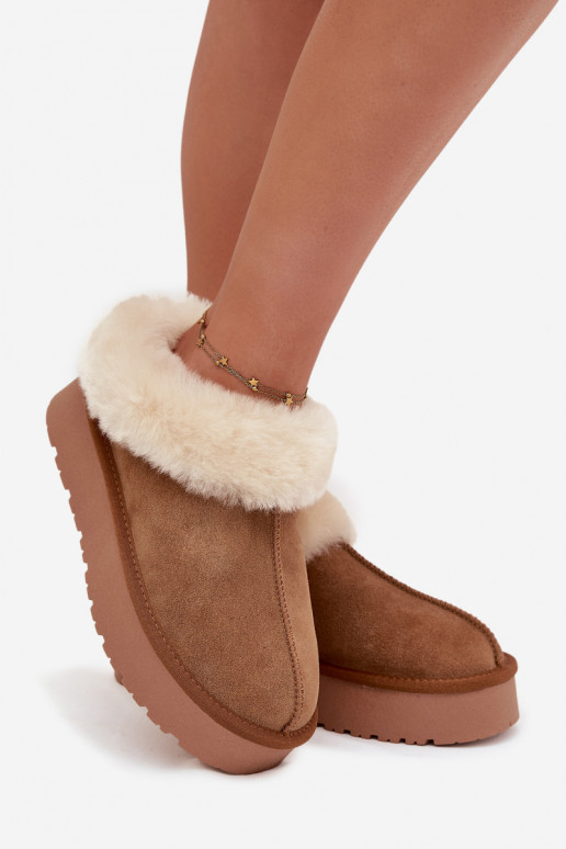 Peau en daim Bottes de neige Féminin avec un manteau de fourrure marron Mivelle