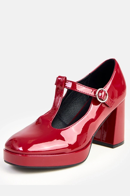 Bottines bordeaux à talon colonne... Bottines bordeaux à talon colonne...