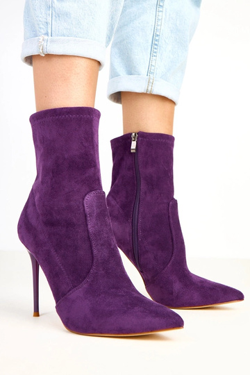 Bottes violet foncé avec...