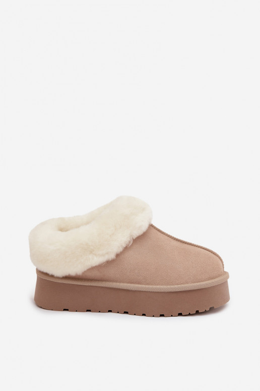 Peau en daim Bottes de neige Féminin avec un manteau de fourrure beige Mivelle
