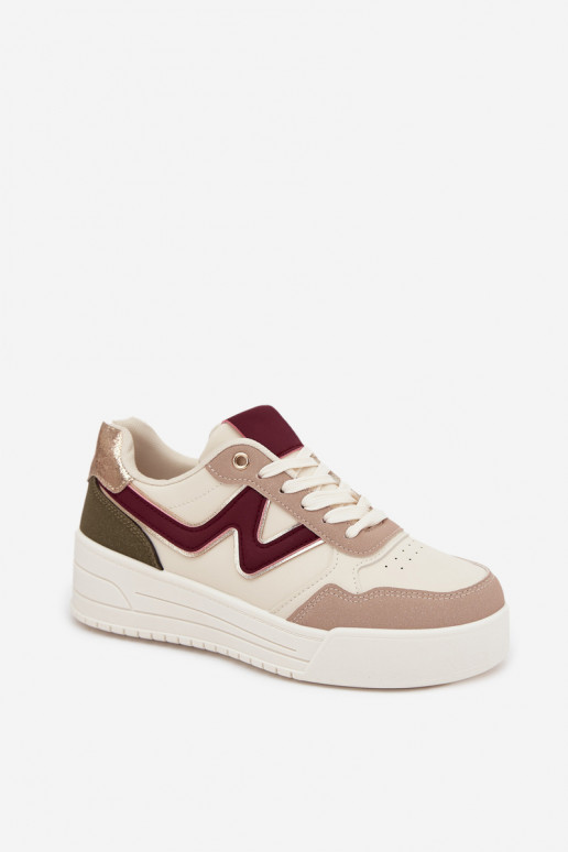 Chaussures modèle baskets Féminin avec une plateforme avec des détails dorés beige Zalvra