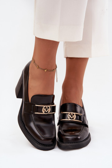 Chaussures pour femmes à talons avec des détails dorés de couleur chocolat Privelle