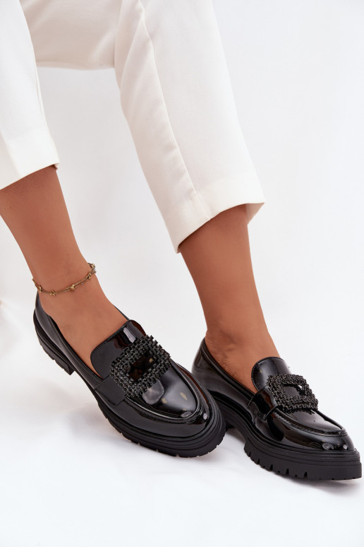 avec effet vernis chaussures mocassins pour femmes décorer avec boucles couleur noire Luvianne