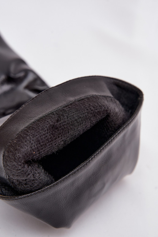 avec effet vernis bottes pour femmes Sur un talon bas couleur noire Mireva