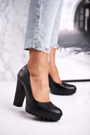 Peau Chaussures avec des talons Il fautciejka 02629-01 couleur noire 2
