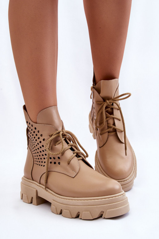 Peau bottes d équitation hautes avec des éléments ajourés beige Abilene Peau bottes d équitation hautes avec des éléments ajourés beige Abilene