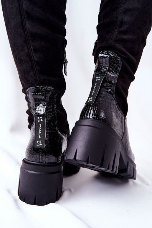 Peau bottes Il fautciejka  couleur noire 05260-01 Peau bottes Il fautciejka  couleur noire 05260-01