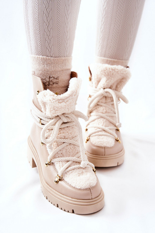 Peau Bottes chaussures avec des sangles LeÀski couleur ivoire 3116 Peau Bottes chaussures avec des sangles LeÀski couleur ivoire 3116