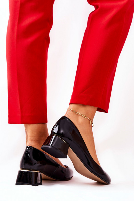 Peau avec effet vernis Chaussures LeÀski 3118 couleur noire Peau avec effet vernis Chaussures LeÀski 3118 couleur noire