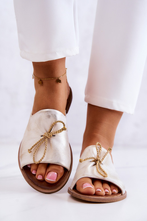 Zazoo 2659 Pantoufles en cuir Féminin Blanc-couleur dorée