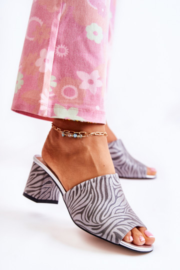 Chaussons en cuir gris pour femmes avec talons Zebra Nessita