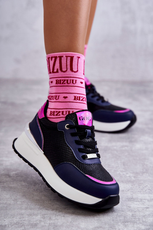 Féminin baskets Sur un coin GOE KK2N4081 Noir et-bleu foncé Féminin baskets Sur un coin GOE KK2N4081 Noir et-bleu foncé