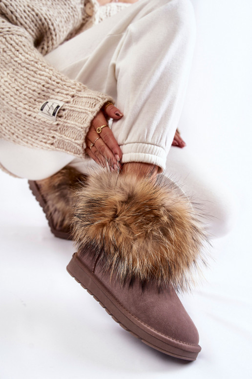 Féminin en daim Bottes de neige avec un manteau de fourrure couleur grise Alexa