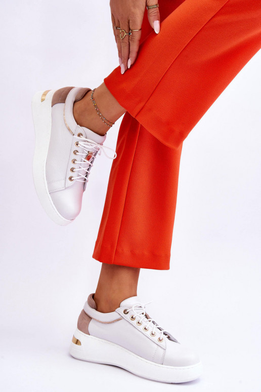 Féminin Peau baskets avec une plateforme couleur blanche Caressa Féminin Peau baskets avec une plateforme couleur blanche Caressa