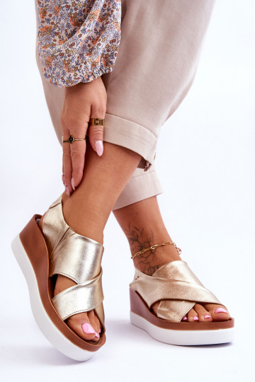 Sandales à plateforme en cuir couleur or Morgan 2