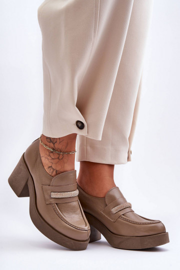 Peau chaussures avec des talons avec des ornements beige Lemar Gelanor