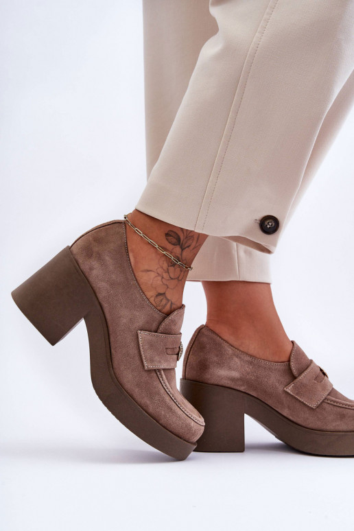 en daim chaussures Féminin avec des talons beige Lemar Dunadia en daim chaussures Féminin avec des talons beige Lemar Dunadia