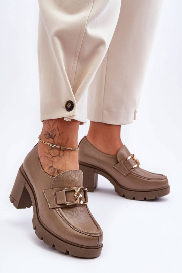 Style élégant chaussures avec des talons avec des ornements beige Lemar Harmell